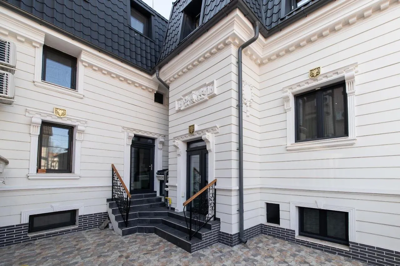 Akiro Boutique Hotel Bükreş 0*,