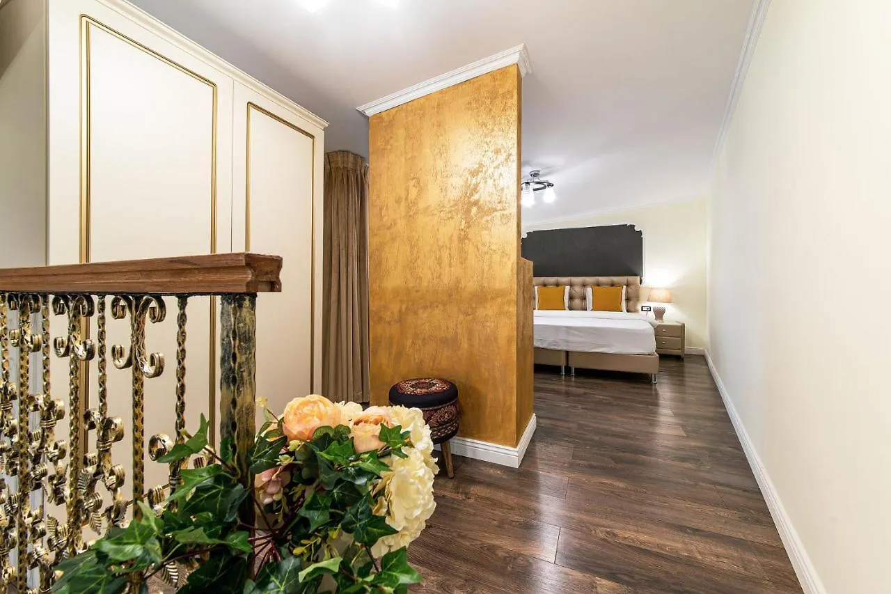 Akiro Boutique Hotel Bükreş 0*,  Romanya